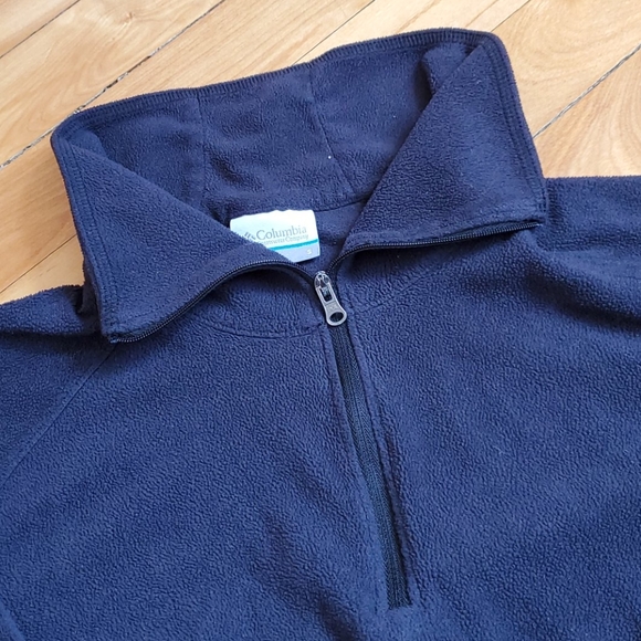 Columbia 1/4 Zip - Picture 2 of 2